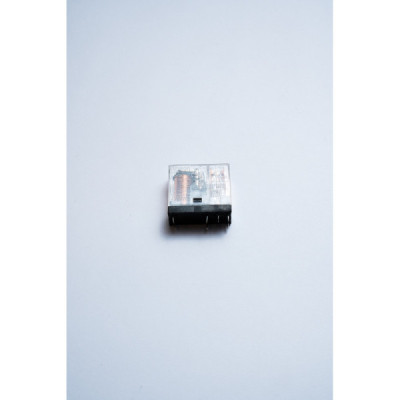 OMRON BCB RELAY 24V - 8PIN (RECTANGULAR)