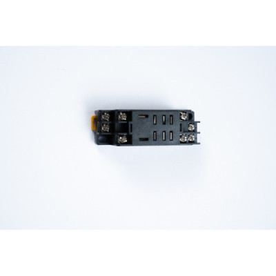 RELAY SOCKET 8 LARGE PINS